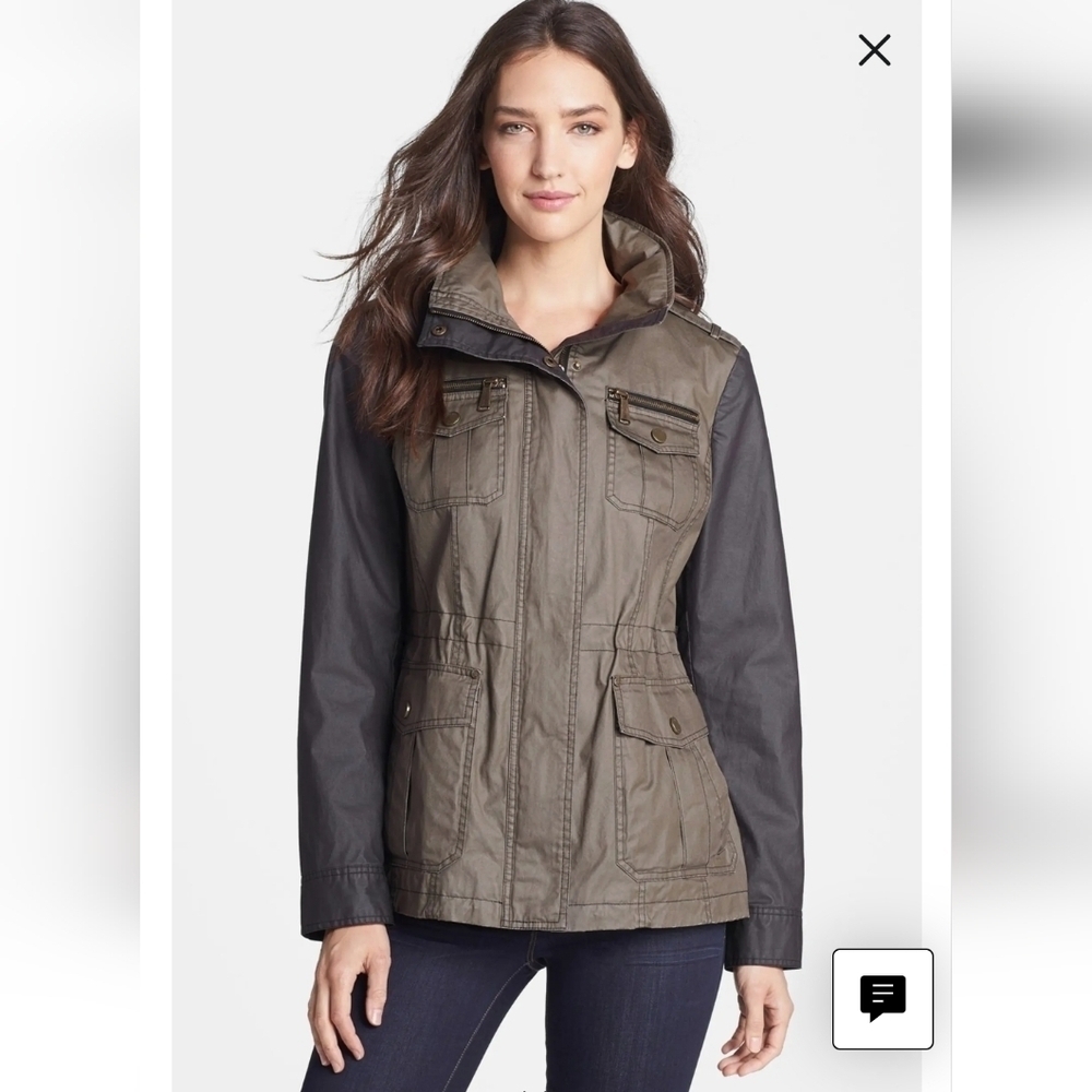 MICHAEL Michael Kors Waxed
Cotton Field Jacket - Packable Hood & Stand Up Collar